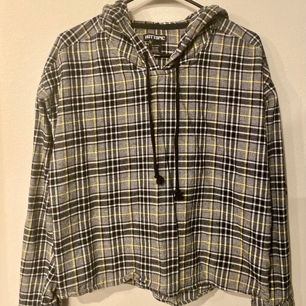 Pullover hooded sweater.
